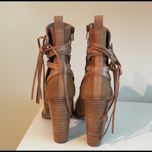 Steve Madden booties - Picture 6 of 6